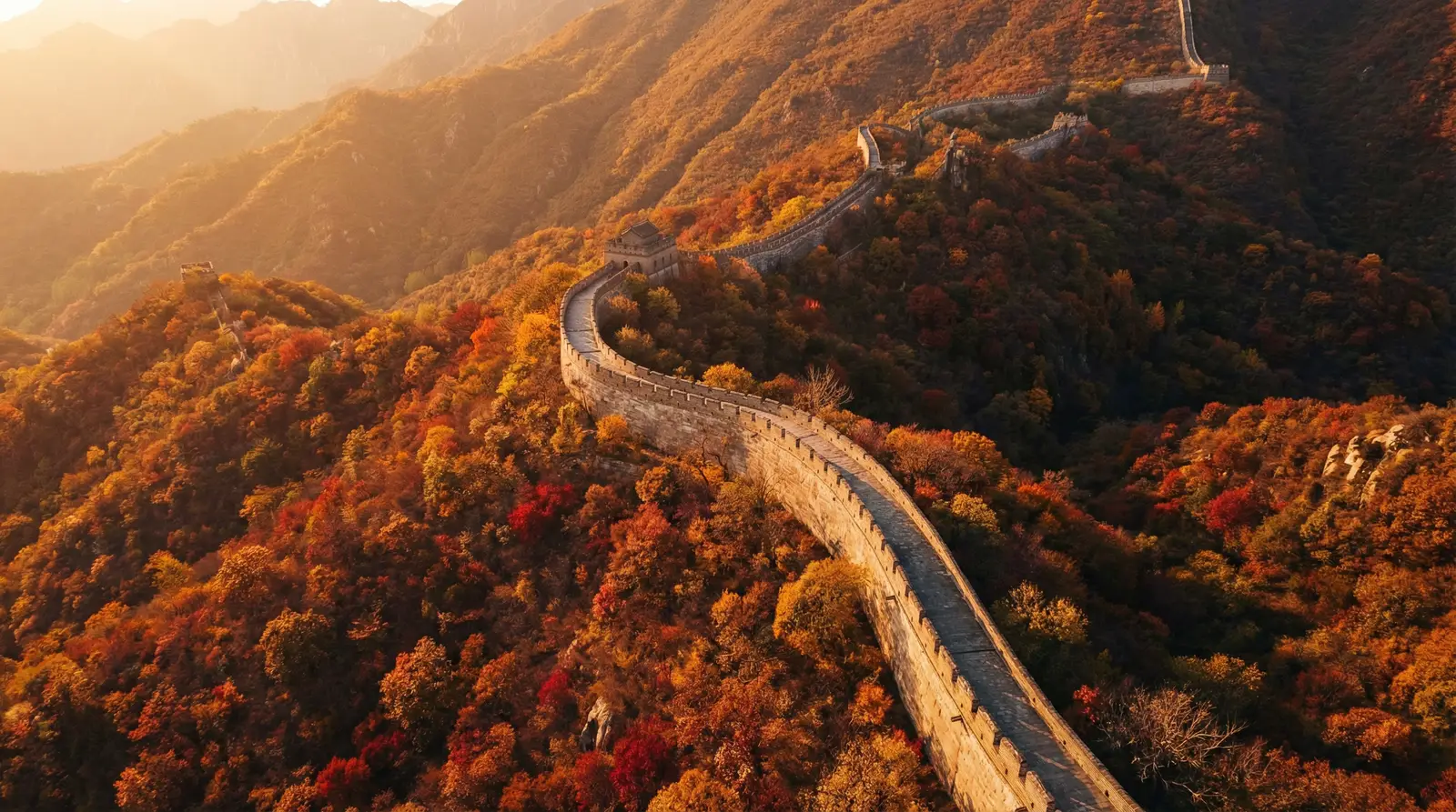 拜托了 老师 秋日长城航拍全景